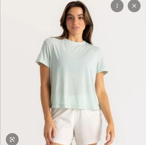 NWT Freefly Ws Elevate Lightweight Tee In Surf Spray